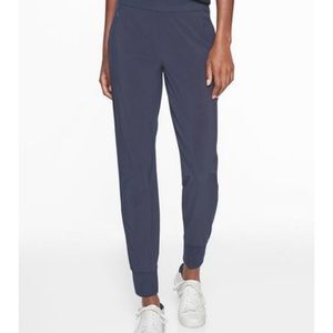 Athleta soho joggers size 0
